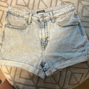 Target light wash jean shorts